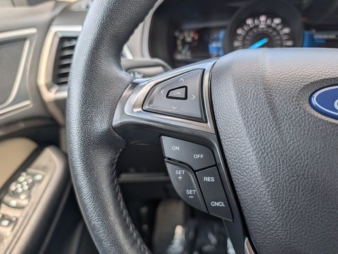Used 2024 Ford Edge SEL AWD/4WD image 25