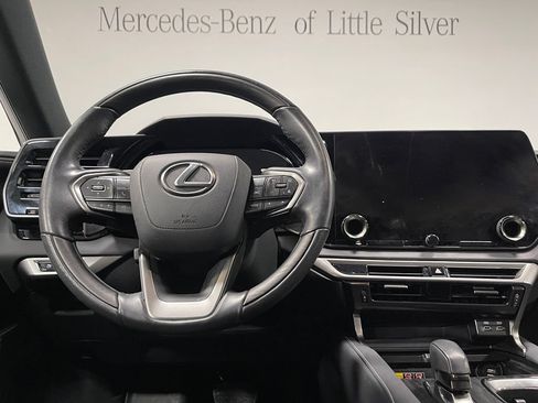 Used 2024 Lexus RX 350 Premium w/ Accessory Package (Z1) AWD/4WD image 31