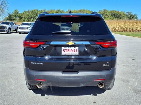 Used 2023 Chevrolet Traverse LT image 7