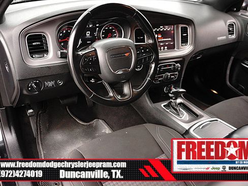 Used 2023 Dodge Charger SXT RWD image 10