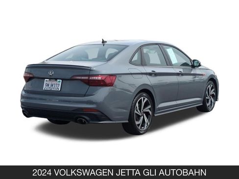 Used 2024 Volkswagen Jetta GLI Autobahn FWD image 9