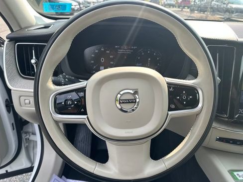 Used 2019 Volvo XC60 T5 Inscription AWD/4WD image 13