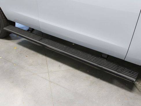 New 2025 Lincoln Navigator Reserve w/ Jet Appearance Package image 12