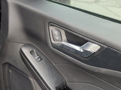 Used 2023 Ford Escape ST-Line image 36