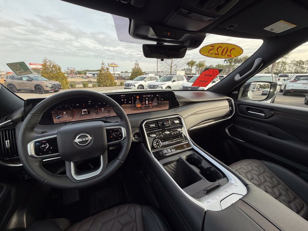 Used 2025 Nissan Armada Platinum AWD/4WD image 21