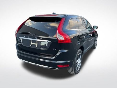 Used 2015 Volvo XC60 T6 Platinum w/ Climate Package image 7
