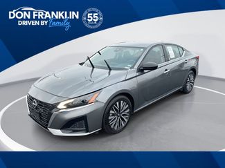 Used 2024 Nissan Altima 2.5 SV video 1