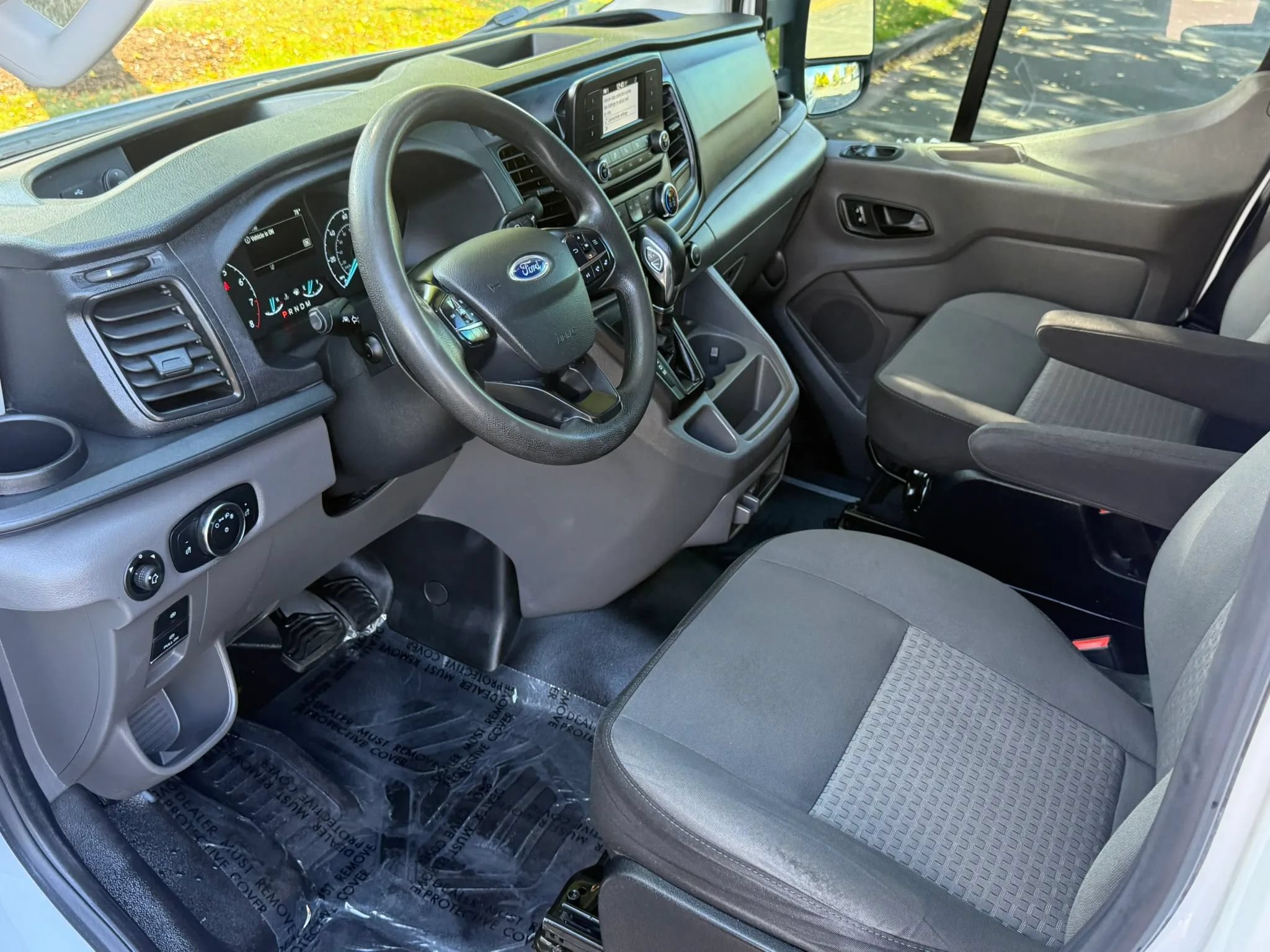Used 2022 Ford Transit 250 Medium Roof RWD image 13