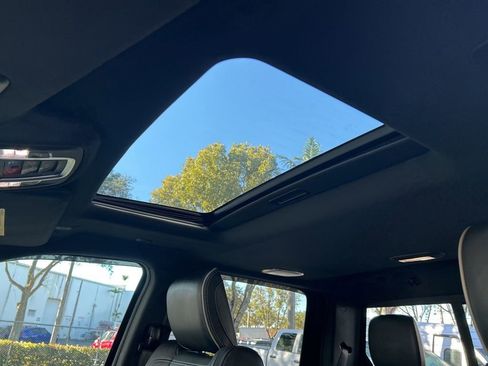 Used 2020 RAM 2500 Limited image 19