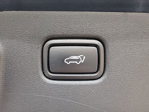 Used 2022 Kia EV6 Wind image 31