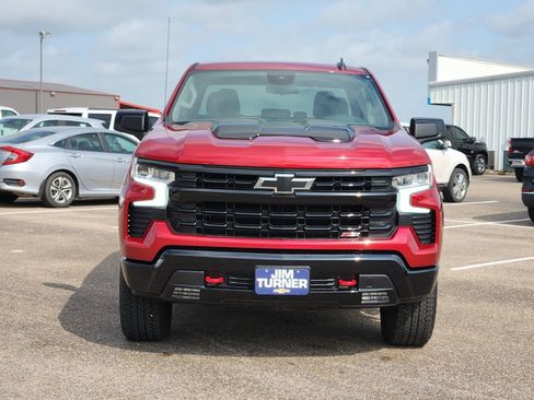Used 2026 Chevrolet Silverado 1500 LT Trail Boss AWD/4WD image 2