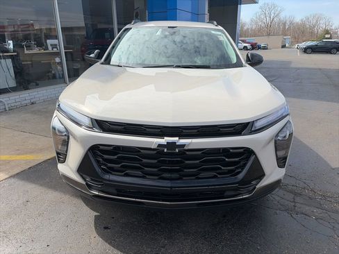 New 2026 Chevrolet Trax ACTIV w/ Driver Confidence Package image 3