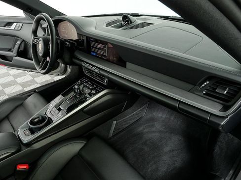 Certified 2025 Porsche 911 Carrera S image 22