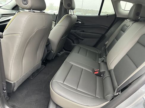 New 2025 Chevrolet Trax ACTIV w/ Driver Confidence Package image 14