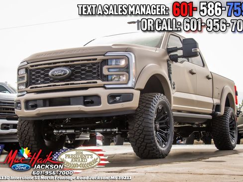New 2026 Ford F250 Lariat w/ Black Appearance Package image 34