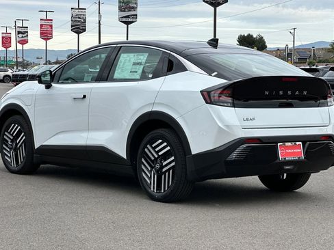 New 2026 Nissan Leaf SV+ image 6