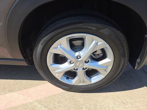 Used 2025 Honda HR-V LX image 9