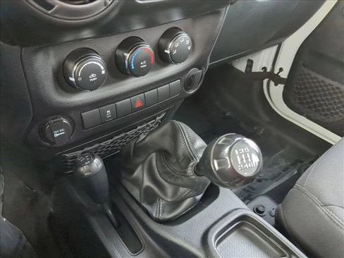 Used 2013 Jeep Wrangler Unlimited Sport image 12