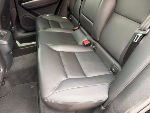 Certified 2025 Volvo XC60 B5 Core AWD/4WD image 13