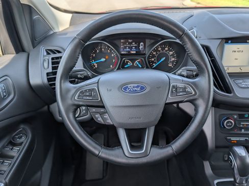 Used 2019 Ford Escape SEL AWD/4WD image 15