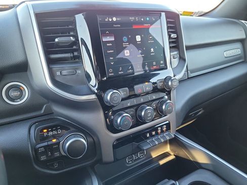 Used 2023 RAM 1500 Big Horn image 29