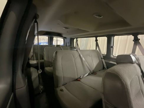 Used 2025 Chevrolet Express 3500 LS RWD image 13