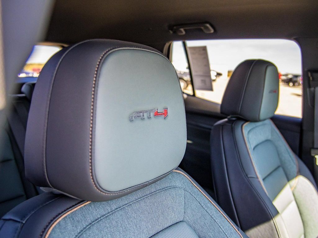 New 2026 GMC Terrain AT4 w/ Technology Package II AWD/4WD image 16