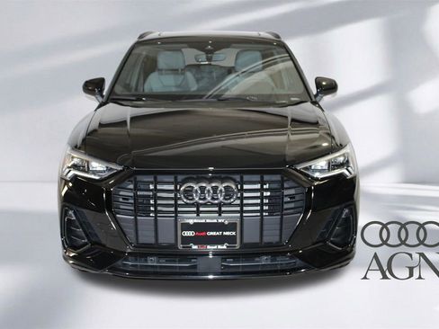 Certified 2025 Audi Q3 2.0T Premium w/ Convenience Package image 22