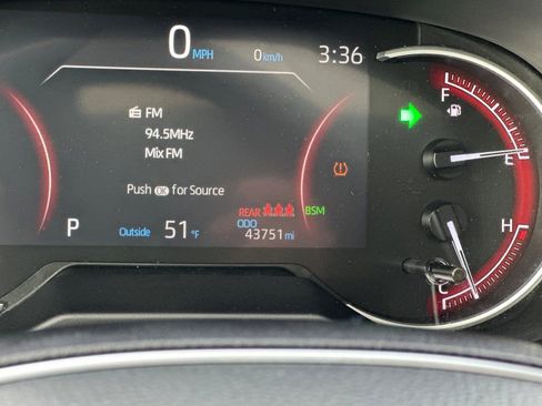 Used 2023 Toyota RAV4 XLE Premium AWD/4WD image 29