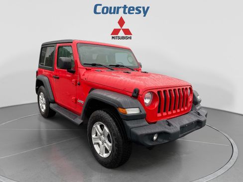 Used 2018 Jeep Wrangler Sport AWD/4WD image 8