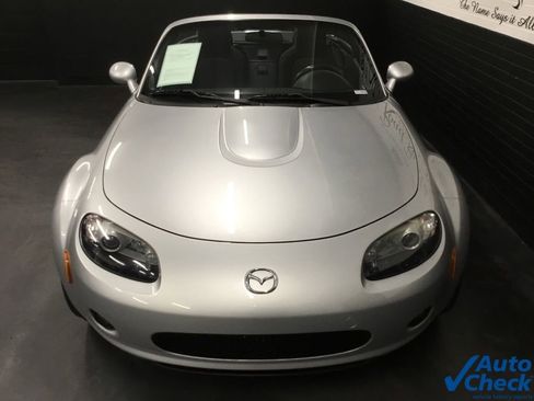 Used 2006 MAZDA MX-5 Miata Touring image 4