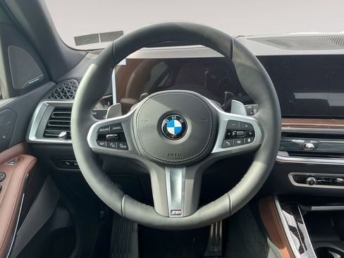 New 2026 BMW X5 xDrive40i w/ M Sport Package AWD/4WD image 12