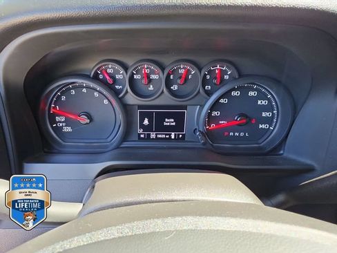 Certified 2025 Chevrolet Silverado 1500 Custom AWD/4WD image 24