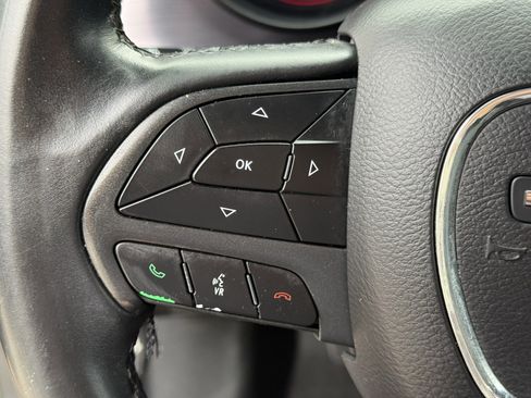 Used 2018 Dodge Charger SXT w/ Blacktop Package image 16