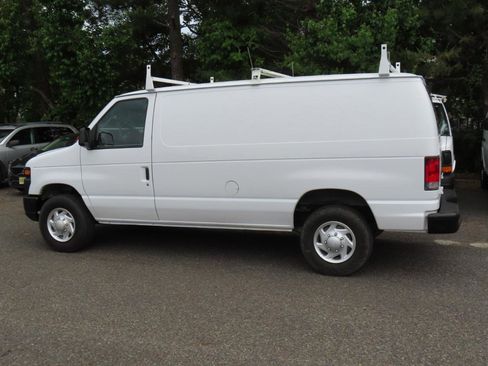 Used 2013 Ford E-350 and Econoline 350 Super Duty w/ PWR Group RWD image 3