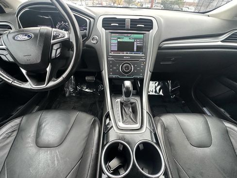 Used 2013 Ford Fusion Titanium image 34