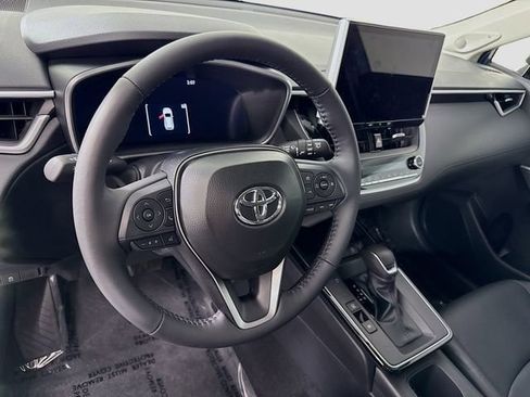 Certified 2026 Toyota Corolla Cross XLE w/ Convenience Package image 9