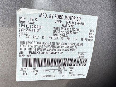 Used 2023 Ford Explorer XLT w/ Equipment Group 202A AWD/4WD image 23