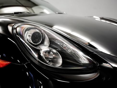 Used 2015 Porsche Cayman S RWD image 36