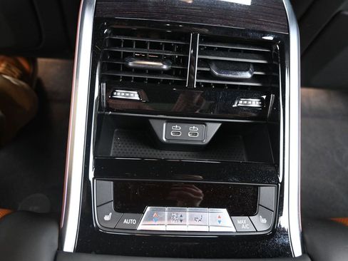 Used 2023 BMW ALPINA B8 xDrive Gran Coupe AWD/4WD image 34