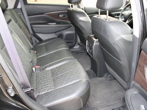 Used 2019 Nissan Murano Platinum image 18