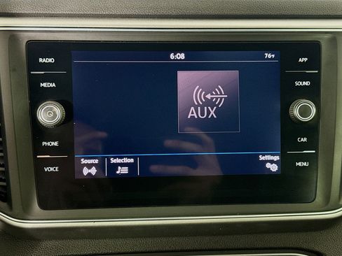Used 2018 Volkswagen Atlas SE FWD image 16
