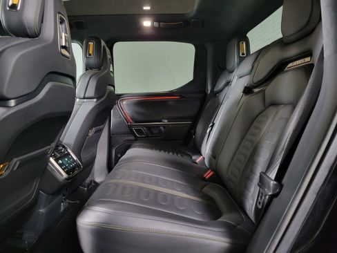 Used 2023 Rivian R1T Adventure image 21