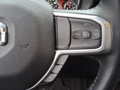 Used 2022 RAM 1500 Big Horn AWD/4WD image 22