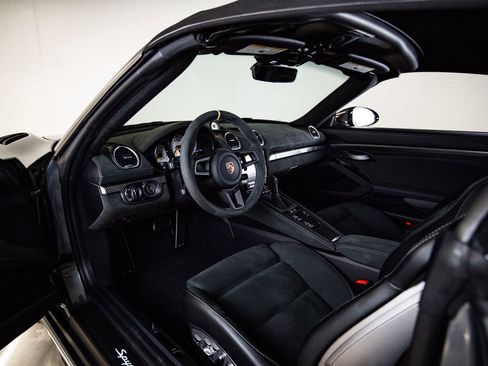 Certified 2024 Porsche 718 Boxster Spyder RS image 4