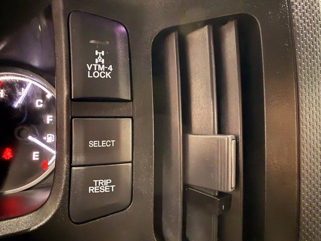 Used 2013 Honda Ridgeline Sport image 17