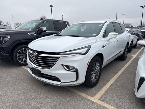 Used 2023 Buick Enclave Essence w/ Trailering Package, 5000 lbs. image 1