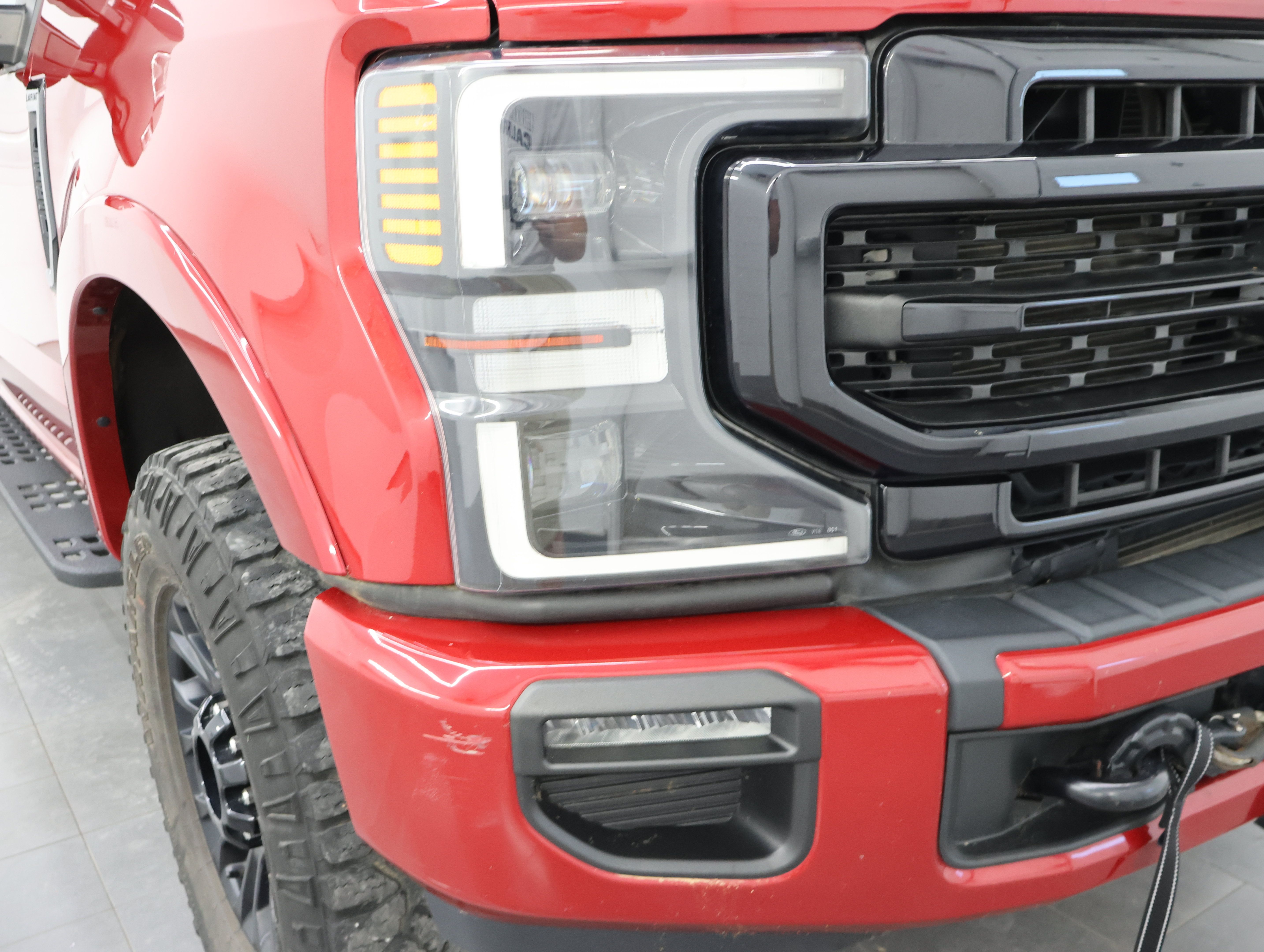 Used 2022 Ford F250 Lariat w/ Tremor Off-Road Package AWD/4WD image 25