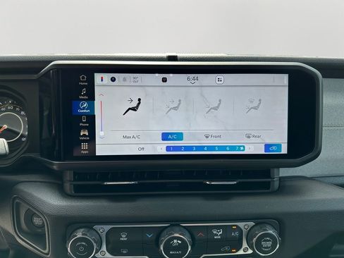 New 2025 Jeep Wrangler Sport S image 22