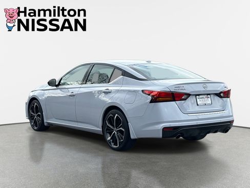 Used 2023 Nissan Altima 2.5 SR image 4